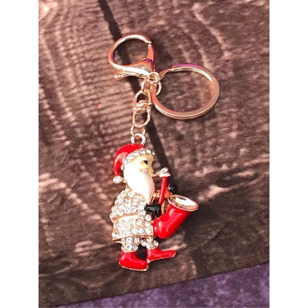Saxophone Santa Keychain‎ - Picture 3 of 8